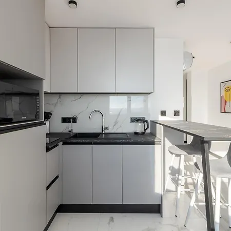 77 Views Apartments By Inshi Lemberg Exterior foto