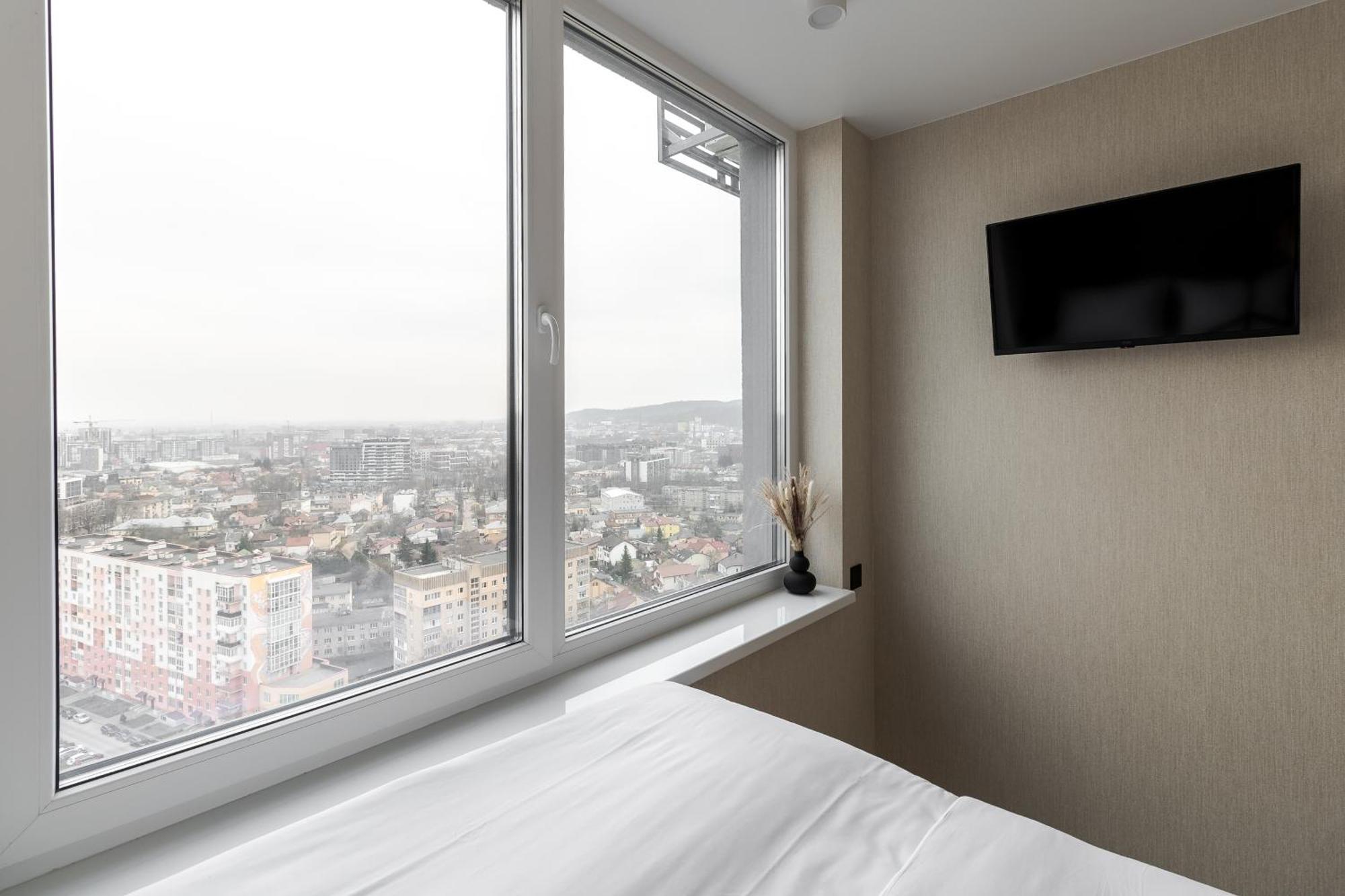Apartment 77 Views By Inshi