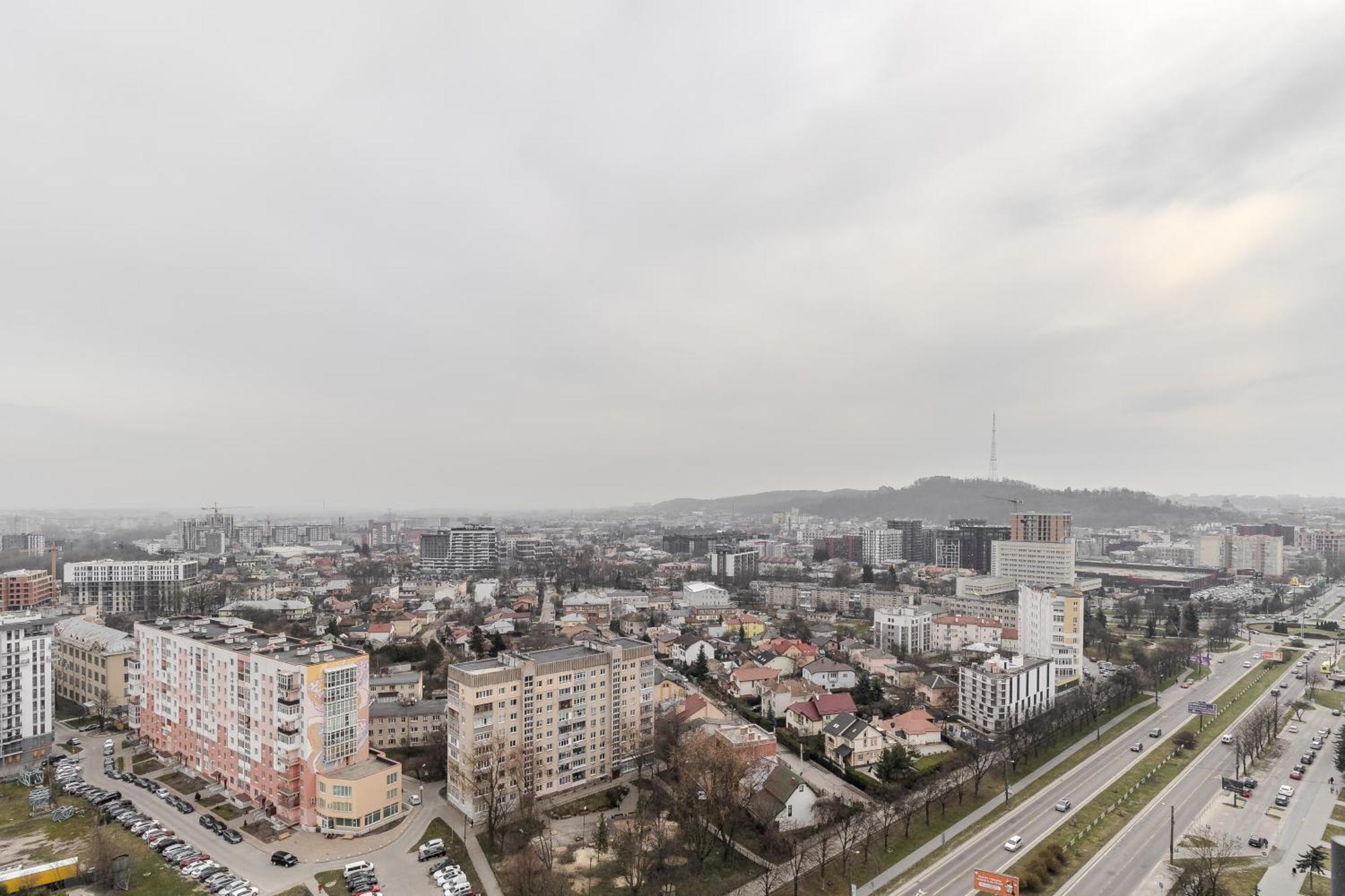 77 Views By Inshi Apartment Lemberg