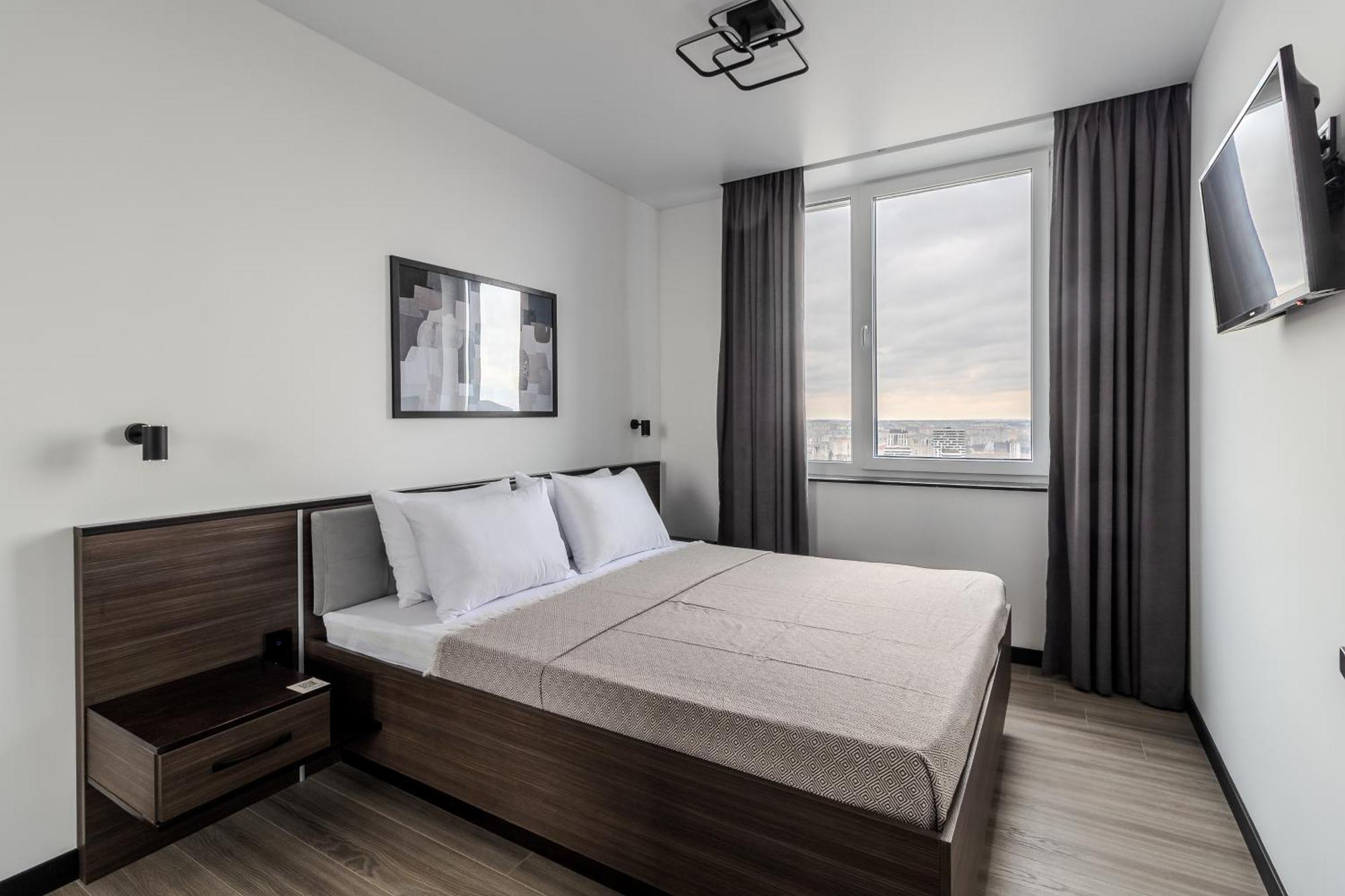 Apartment 77 Views By Inshi